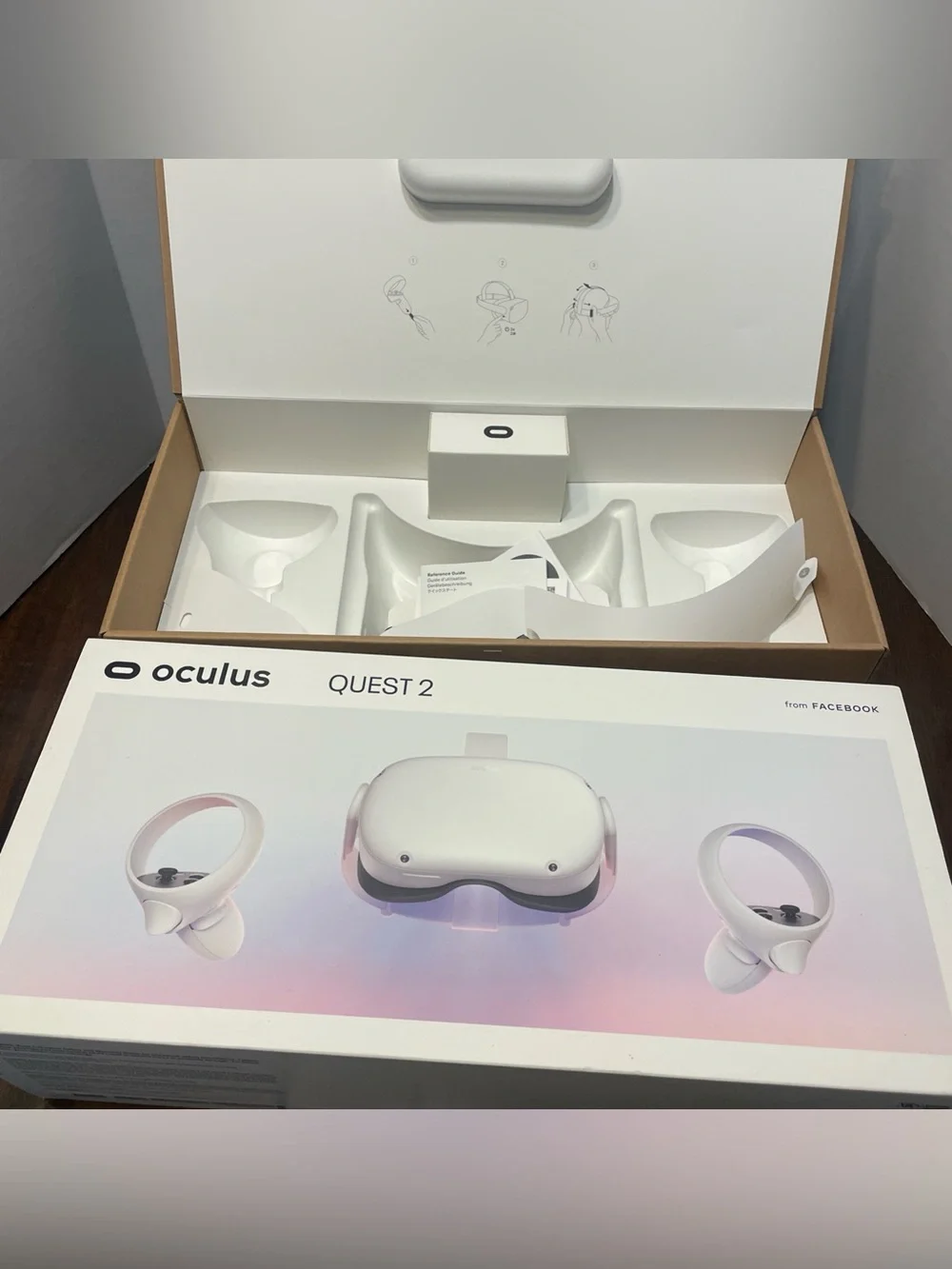 Meta Oculus Quest 2 256GB *BOX Only* With Outer Slip Cover Good Condition